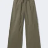 Weit geschnittene, gewaschene Ripstop-Hose – Khaki-Grün Weit geschnittene, gewaschene Ripstop-Hose – Khaki-Grün