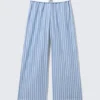 Weit geschnittene Hose aus Baumwolltwill – gestreift, blau Weit geschnittene Hose aus Baumwolltwill – gestreift, blau