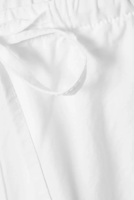 Weit geschnittene Hose mit niedriger Taille und Waschoptik – Weiß Weit geschnittene Hose mit niedriger Taille und Waschoptik – Weiß