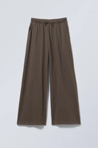 Weit geschnittene Jersey-Hose mit weitem Bein – gewaschen, dunkelbraun