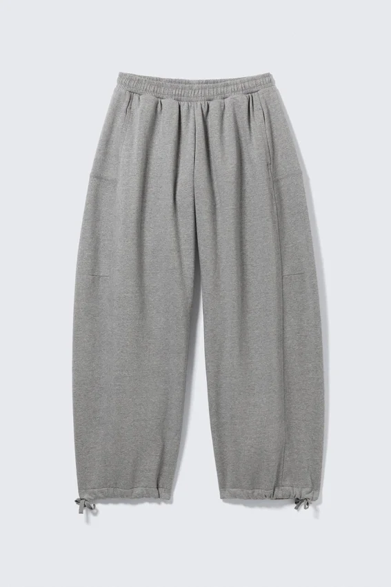 Weit geschnittene Jogginghose aus Baumwollfleece – Grau meliert Weit geschnittene Jogginghose aus Baumwollfleece – Grau meliert