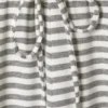 Weit geschnittene Lyocell-Hose zum Hineinschlüpfen – grau-weiß gestreift Weit geschnittene Lyocell-Hose zum Hineinschlüpfen – grau-weiß gestreift