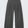 Weite Anzughose mit niedriger Taille – grau meliert mit Nadelstreifen Weite Anzughose mit niedriger Taille – grau meliert mit Nadelstreifen