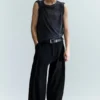 Weite Hose mit Falten und weitem Bein – Schwarz Weite Hose mit Falten und weitem Bein – Schwarz
