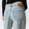 Weite Low-Rise-Jeans mit weitem Bein – Snow Blue – Hellblau Weite Low-Rise-Jeans mit weitem Bein – Snow Blue – Hellblau