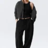 Weite, schwere Jogginghose – Schwarz Weite, schwere Jogginghose – Schwarz