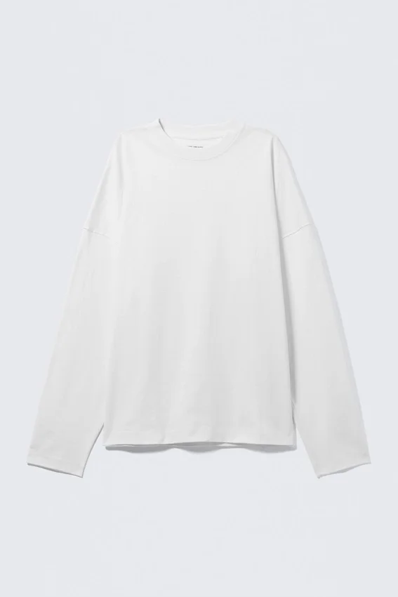 Weites, übergroßes Langarmshirt – Weiß Weites, übergroßes Langarmshirt – Weiß