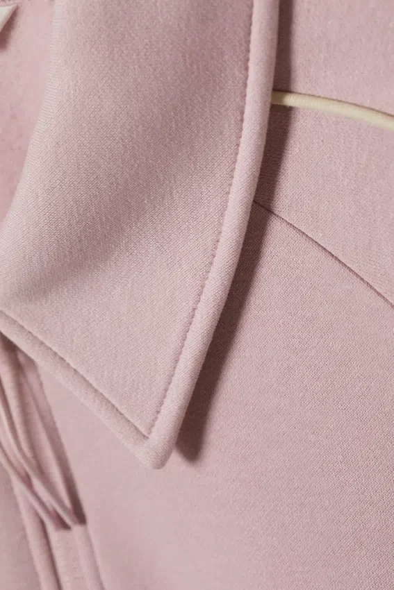 Weites Polo-Sweatshirt mit halbem Reißverschluss – Hellrosa Weites Polo-Sweatshirt mit halbem Reißverschluss – Hellrosa