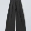 Zeilagige Standard-Jogginghose – Schwarz Zeilagige Standard-Jogginghose – Schwarz