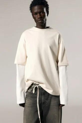Zeilagiges Baumwoll-T-Shirt – Hellbeige & Weiß