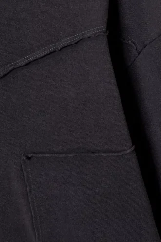 Zeilagiges T-Shirt mit Einsätzen – Schwarz & Weiß