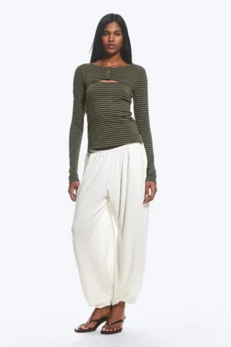 Zweiteiliges Bolero-Top mit Lagenlook – Staubiges Khaki-Grün Zweiteiliges Bolero-Top mit Lagenlook – Staubiges Khaki-Grün